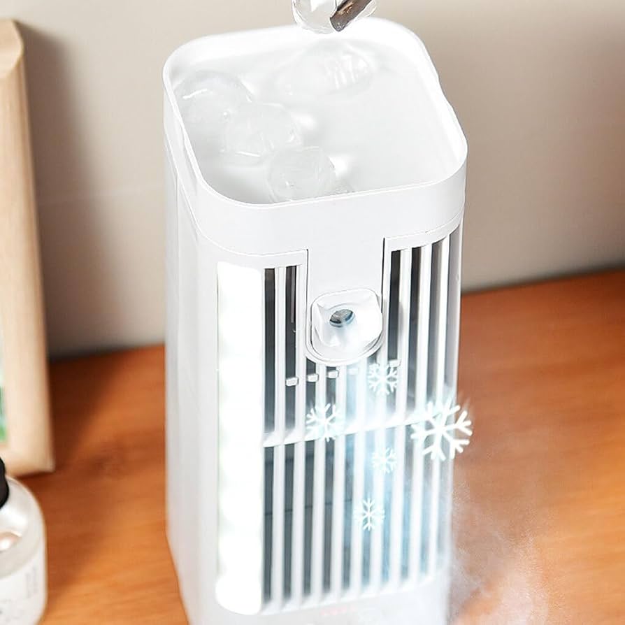 Portable Spray Fan, USB Powered, 120ml Water Tank, 3 Speed Settings