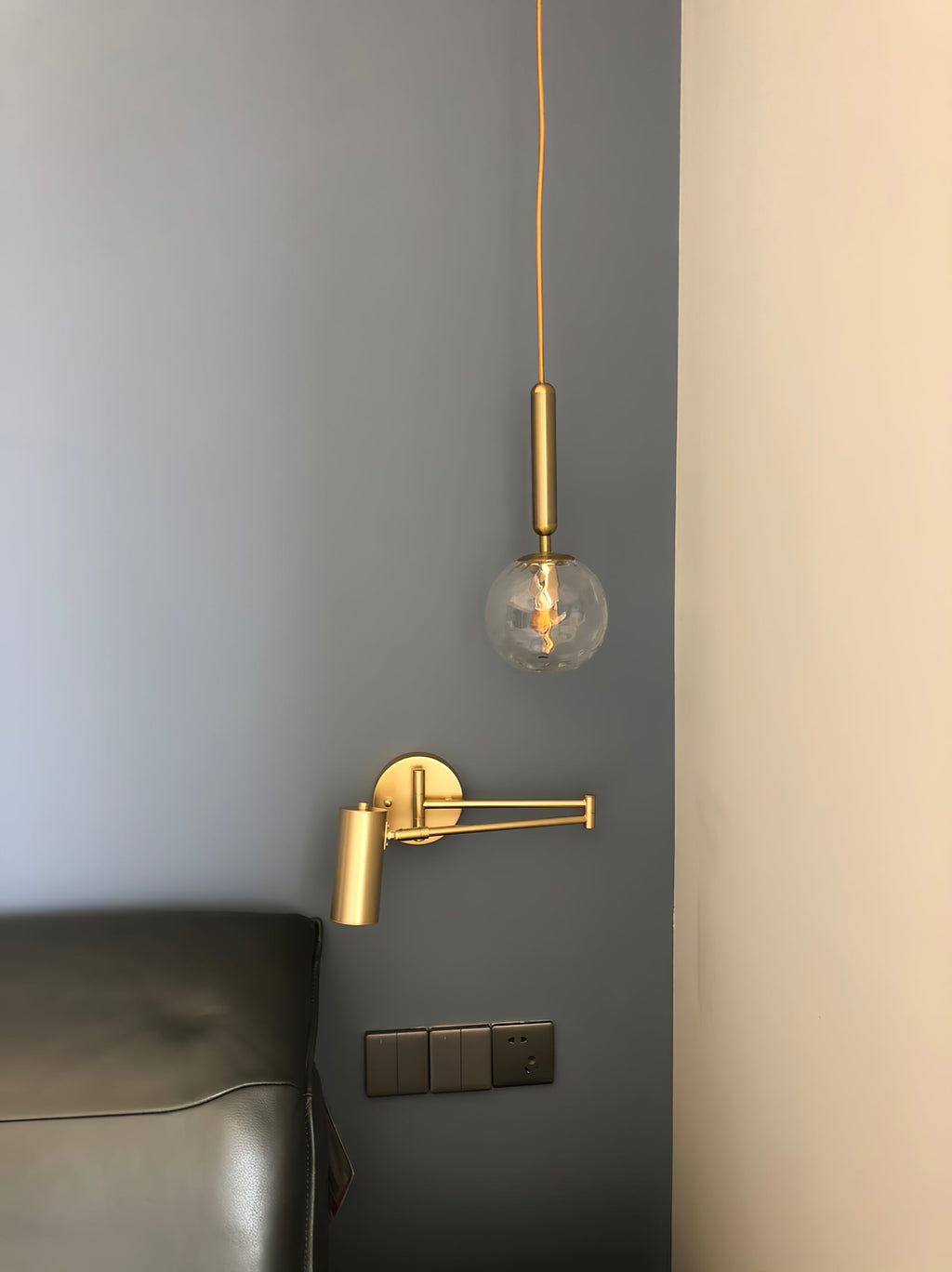 Nowoczesna Lampa Ścienna LED do Domu VexonGear