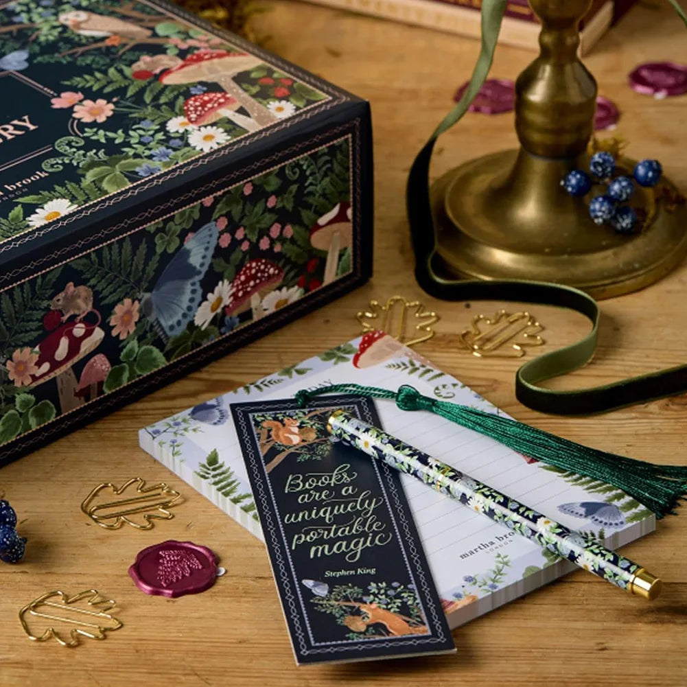 Christmas Advent Calendar | 24 Stationery Surprises Winter Theme VexonGear